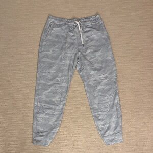 Vuori Gray Camo Lounge Pants